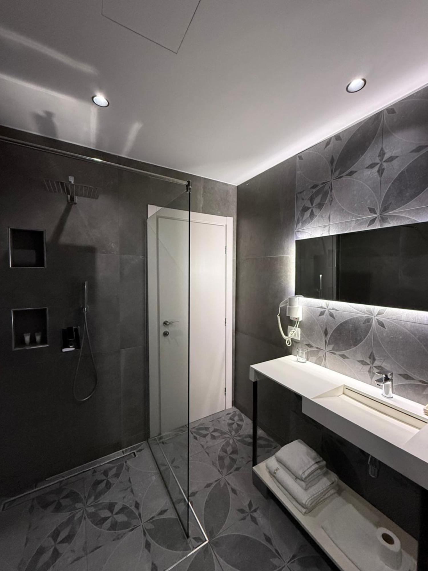 Maxi Room Vlore Exterior photo